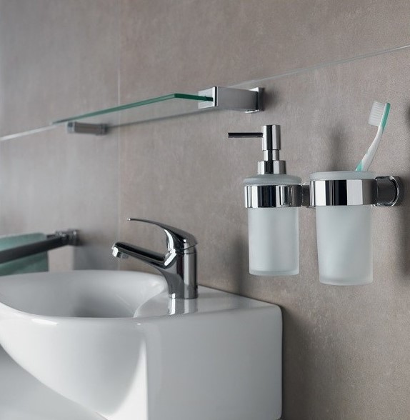 Confezione 3 dispenser di sapone da doccia per le pareti del bagno